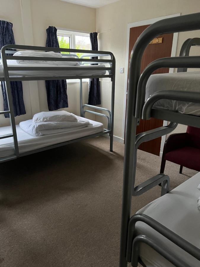 Saucy Mary'S Hostel Кайлакин Екстериор снимка
